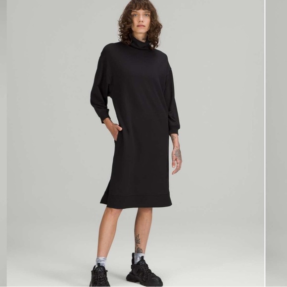 Lululemon Modal Fleece Funnel Neck Dress Size 6 in Black - Picture 1 of 15